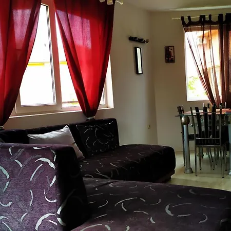 Apartament Nikol *